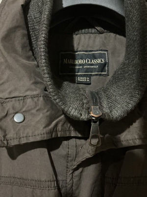 Marlboro jacket XL brown like new