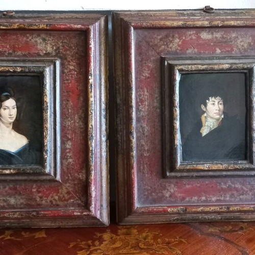 Pair of Italian oil painting portraits like new