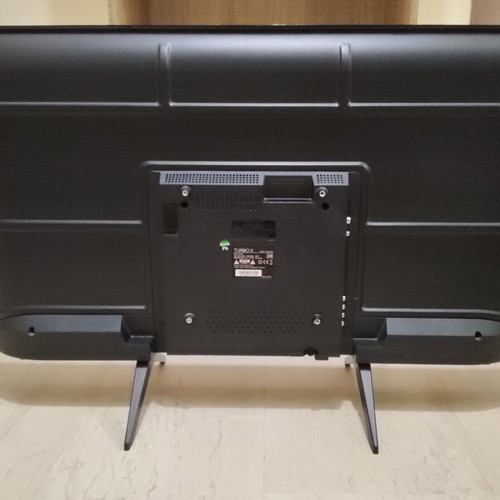 Turbo X 40" TXV E4074 Full HD TV used