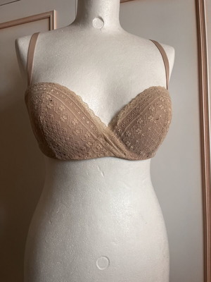 Intimissimi bra convertible to strapless, like new, size 75B