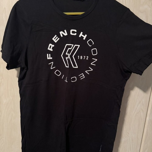 French Connection men's black T-shirt XXL like new