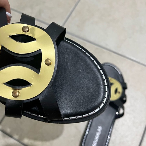 Tsoukalas summer sandal like new, black and gold