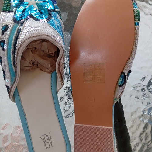 Pasoumakia embroidered size 40 new, multicolor