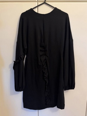 Zini dress no 38 used, black, worn once