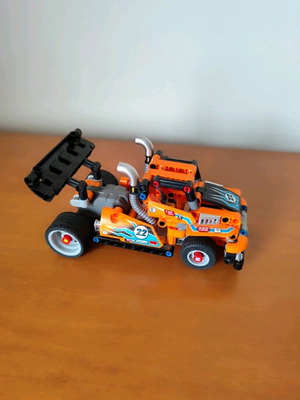 Lego Technic Race truck used in very good condition
