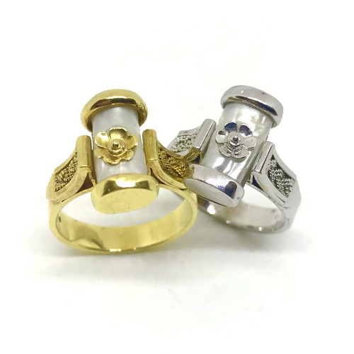 18k ring with pearl handmade from gold