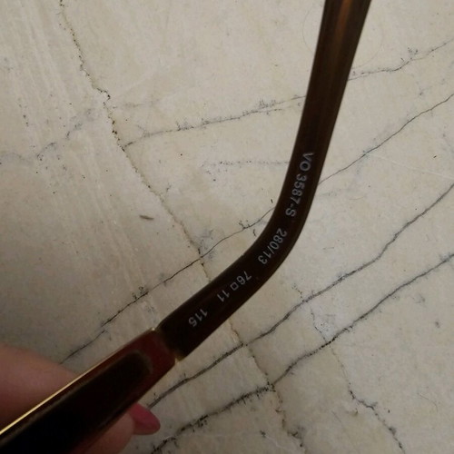 Vogue VO 3587S sunglasses used in very good condition