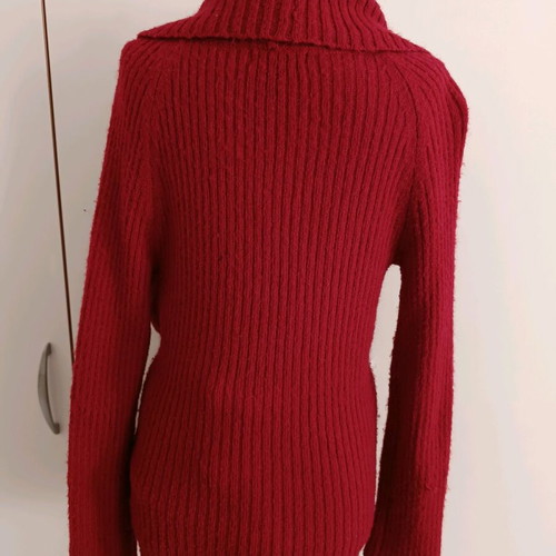 Mango women's red long sweater with lapels like new