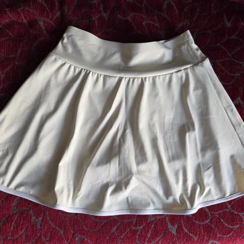Athletic skirt shorts L/XL new, beige and yellow