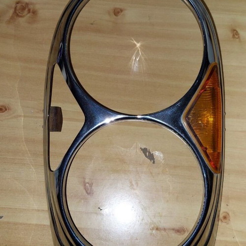 Mercedes W 108-109-111-112 front headlight frame like new
