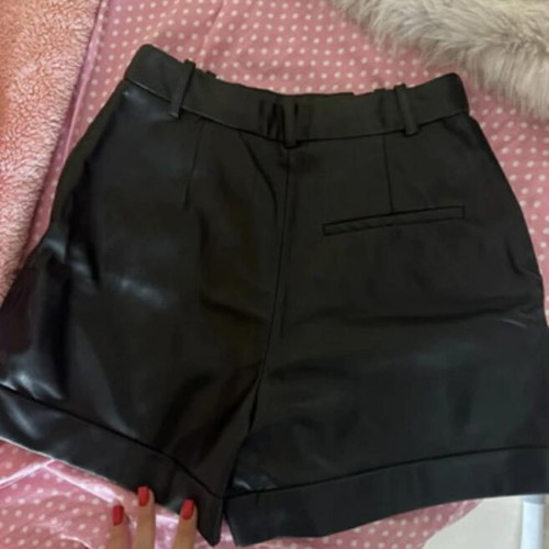 Zara women's shorts black leatherette like new XS