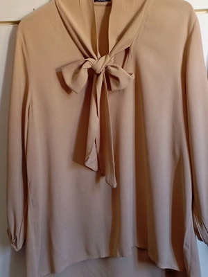 Women's blouse shirt with neck tie beige like new
