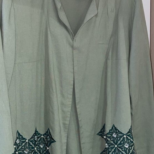 Vintage linen jacket in pistachio color with embroidery, like new, size L