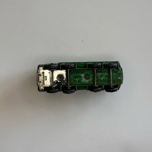 Matchbox Series Lesney No 32 Leyland Petrol Tanker μεταχειρισμένο