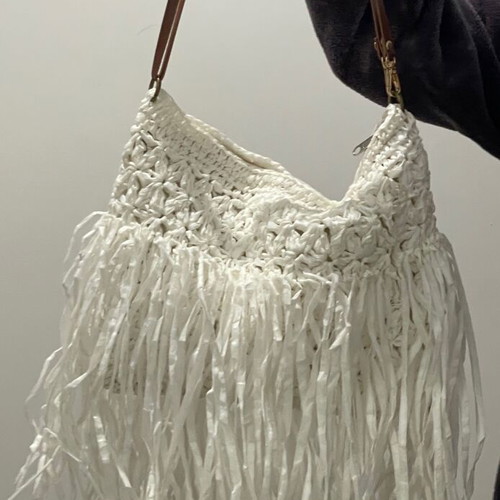 Shoulder bag used, white