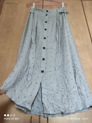 Helmi women's skirt like new, light gray, size M