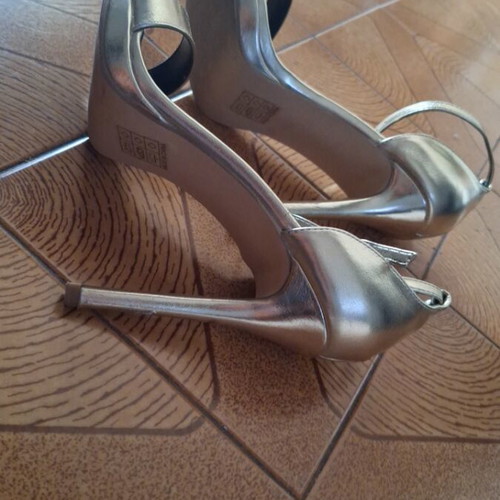 High Heeled Gold Sandals like new