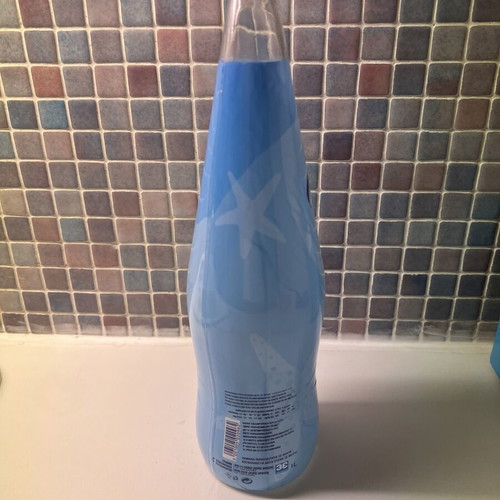 Aura collectible bottle empty 1 L like new