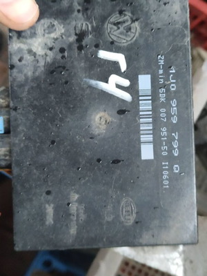 Κομφορτ μονάδα για VW Golf IV 1J0959799Q μεταχειρισμένη