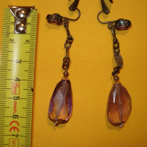 Vintage earrings with clip like new