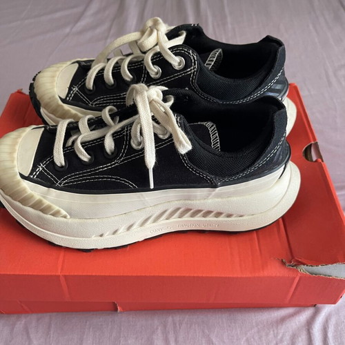 Converse Chuck 70 AT-CX Traction sneakers size 36 like new black white