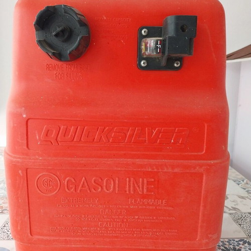 Quicksilver fuel tank with floater 25 liters like new