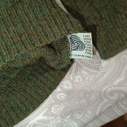Woolen men's sweater used, size L, multicolored