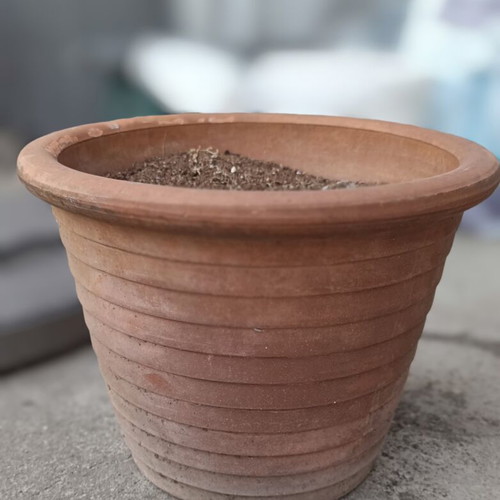 Terracotta flower pots used, pack of 2, 32.5cm diameter