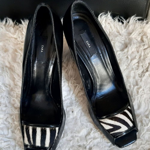 Zara high heels peep toe shoes with pony skin animal print, size 39