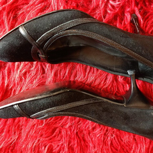 Suede Black Pumps Size 35 Used