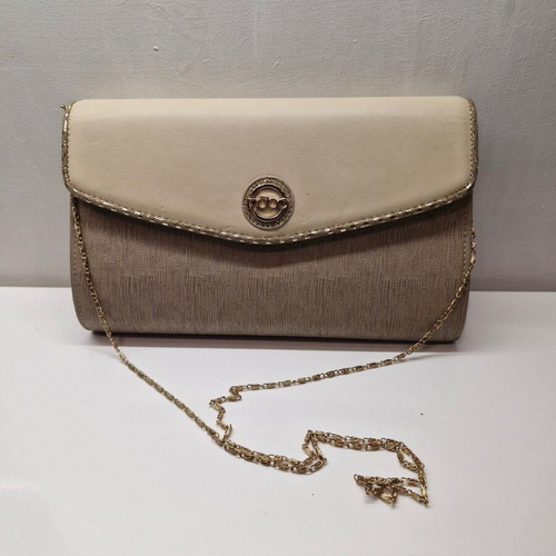 Nobo shoulder bag used with gold chain in beige and gold tones