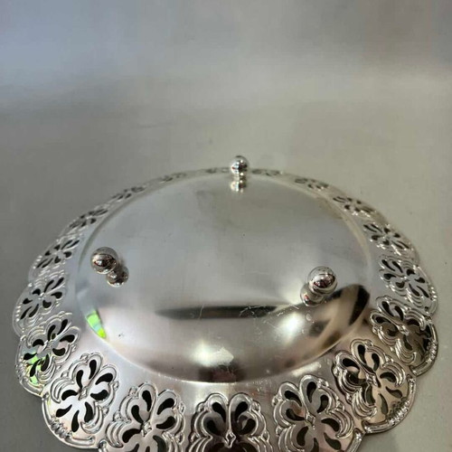 Vintage fondant dish used with scalloped edge and decorative motifs 3x20.5