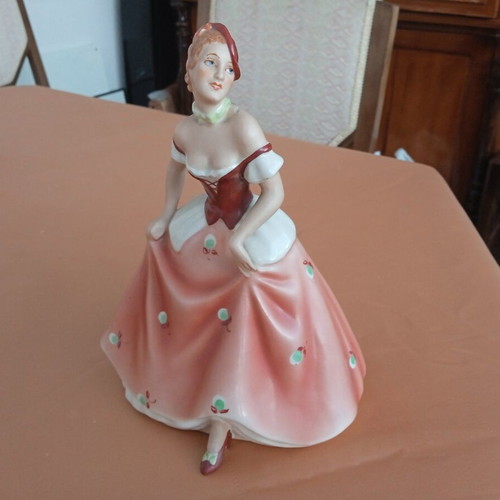 Porcelain doll art deco Royal Dux like new, 19cm