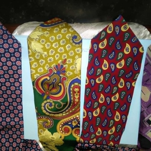 Vintage silk tie collection 31 pieces, Valentino and other brands, like new
