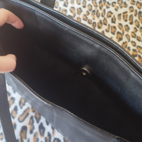 Black shoulder bag made of faux leather, like new