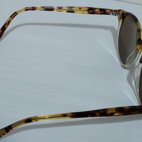 Kenzo sunglasses like new, gold color