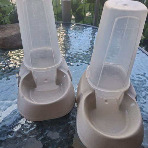 Semi-automatic pet water feeders pack of 2, like new, MPS