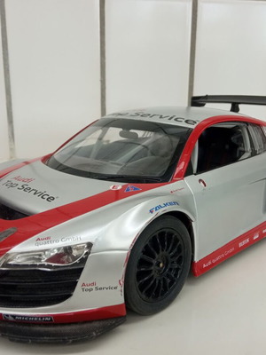 Audi 1:14 Remote Control Car used, missing front bumper and mirrors