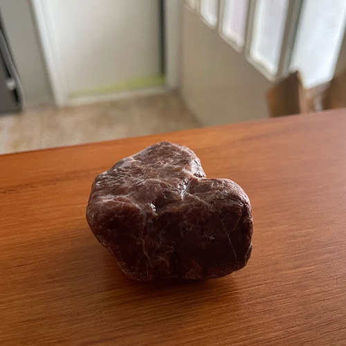 Red Jasper with Quartz Veins new, natural stone