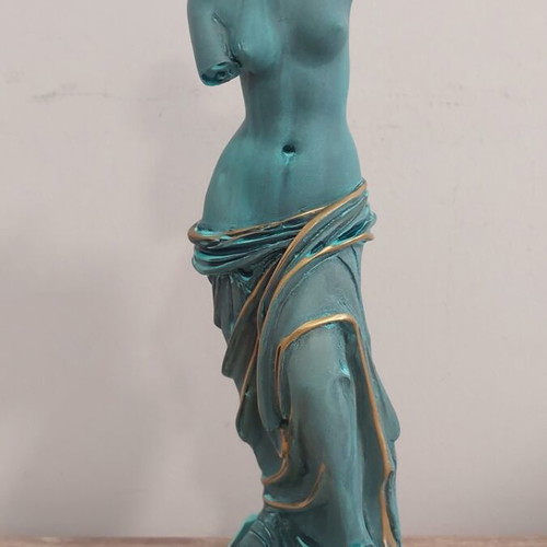Gypsum statue of Aphrodite new condition
