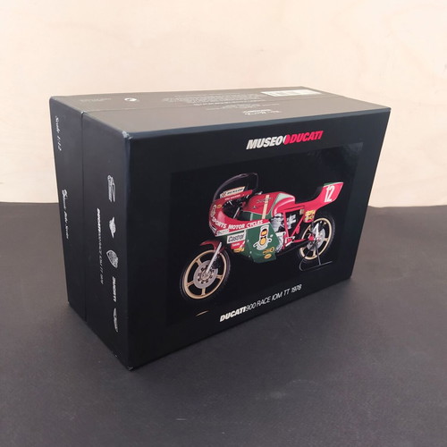 Minichamps Ducati 900 Race IOM TT 1:12 scale model like new
