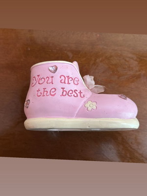 Children's piggy bank pink boot like new