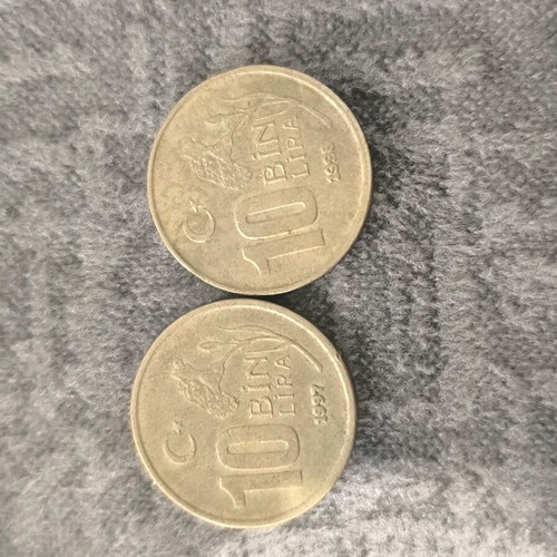 Turkish lira used, 10 bin lira 1997 and 1998