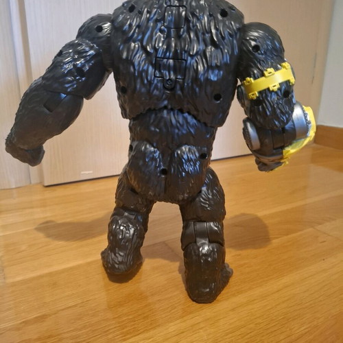 Godzilla Kong figure 33 cm like new with sound and light