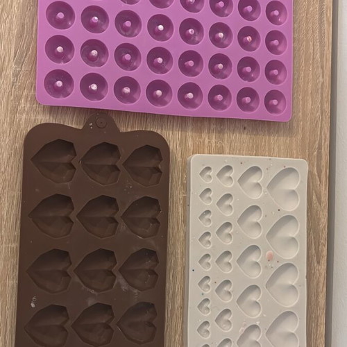 Candle molds used for tablets and wax melts