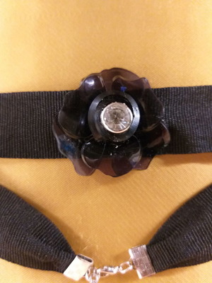 Choker with black rose
