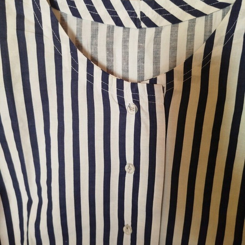 Women's shirt used, white and blue, one size