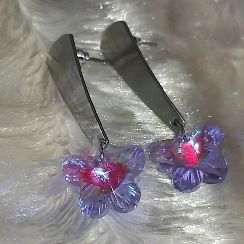 Women's earrings with purple crystal butterfly shape new