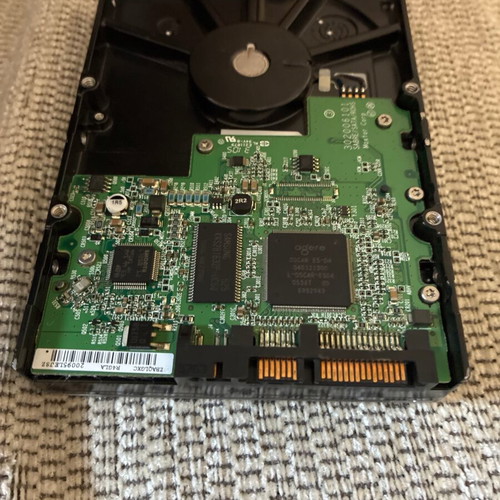 Maxtor Diamodmax 10 200GB SATA HDD used for Retro PC