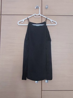 Top σατέν Zara με λαιμόκοψη halter καινούργιο, μαύρο, μεγέθη S και M